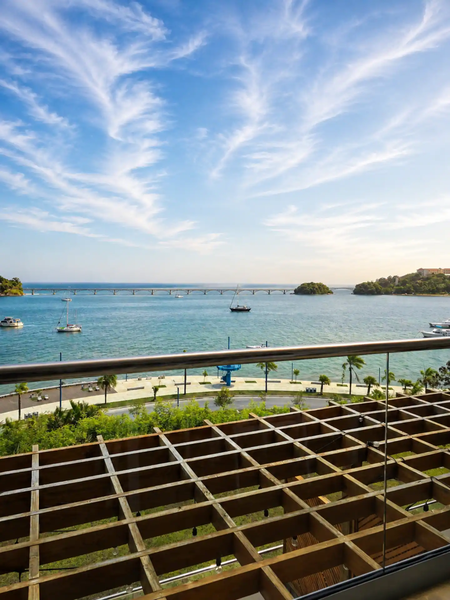 Vista de la bahía de Samaná desde el balcón